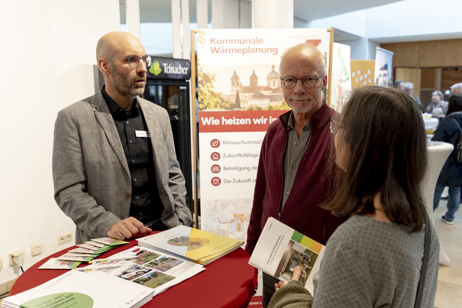 Beratung am Stand: Städte Ravensburg und Weingarten: Wärmeplanung